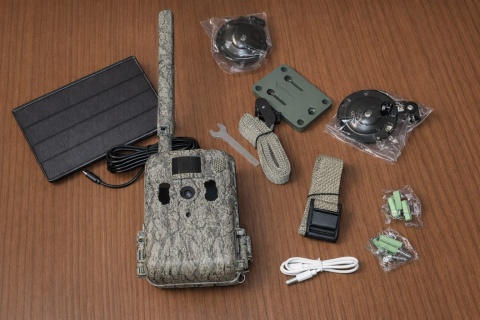 Fotopułapka T6 4G z panelem solarnym i akumulatorem 24000 mAh